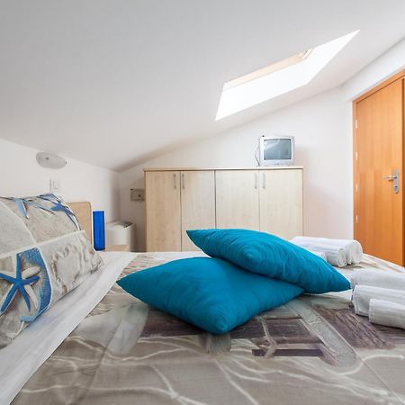 Hotel Giove Dipendenza Hotel Fiamma Cesenatico Habitación foto